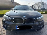 Gebraucht BMW 116 Advantage 109 PS (80 kW) 2018 Schwarz Kleinwagen