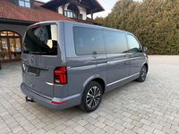 Gebraucht VW Multivan Generation Six 204 PS (150 kW) 2021 Grau Van