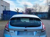 Gebraucht Ford Fiesta Titanium 95 PS (69 kW) 2013 Silber Kleinwagen