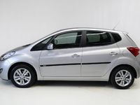 Gebraucht Hyundai ix20 Style 125 PS (91 kW) 2012 Silber metallic Kleinwagen