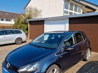 Gebraucht VW Golf VII Match 105 PS (77 kW) 2012 Blau Limousine