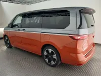 Gebraucht VW Multivan Style 150 PS (110 kW) 2025 2farbenlackierung orange Van / Kleinbus