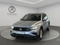 Gebraucht VW Tiguan Move 150 PS (110 kW) 2023 Reflexsilber metallic (metallic) SUV