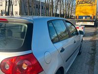 Gebraucht VW Golf V 75 PS (55 kW) 2004 Silber Kleinwagen
