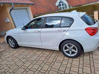 Gebraucht BMW 116 109 PS (80 kW) 2015 Weiß Kleinwagen