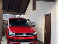 Gebraucht VW Multivan 150 PS (110 kW) 2019 Rot Van