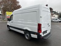 Gebraucht Mercedes Sprinter 170 PS (125 kW) 2024 Arktikweiss Van