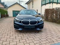 Gebraucht BMW 116 Advantage 116 PS (85 kW) 2022 Schwarz Kleinwagen