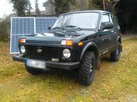 Gebraucht Lada niva 82 PS (60 kW) 2013 Grün SUV