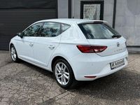 Second-hand Seat Leon Style 110 CP (80 kW) 2015 Alb Berlinǎ