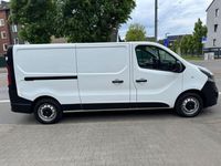 Gebraucht Opel Vivaro 145 PS (106 kW) 2018 Weiß Van / Kleinbus
