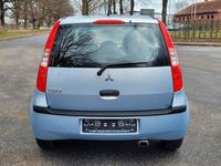 Gebraucht Mitsubishi Colt 75 PS (55 kW) 2004 Blau Kleinwagen