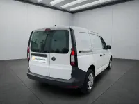 Second-hand VW Caddy 114 CP (83 kW) 2023 Alb Monovolum