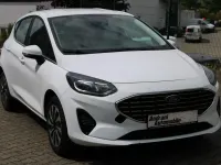 Gebraucht Ford Fiesta Titanium 101 PS (74 kW) 2022 Weiß Kleinwagen