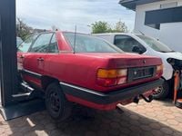 Gebraucht Audi 100 Basis 90 PS (66 kW) 1987 Rot Limousine
