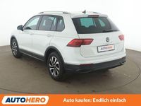 Gebraucht VW Tiguan Active 150 PS (110 kW) 2022 Weiß SUV