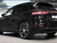 Gebraucht Porsche Cayenne Platinum Edition 462 PS (339 kW) 2022 Chromitschwarz SUV