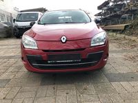 Gebraucht Renault Mégane GrandTour Expression 130 PS (95 kW) 2011 Grün Kombi