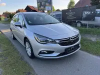 Usata Opel Astra Edition 110 CV (80 kW) 2017 Argento Station wagon