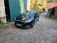 Gebraucht Ford Focus 125 PS (91 kW) 2016 Schwarz Kombi