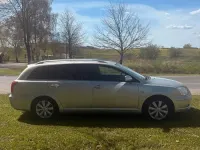 Gebraucht Toyota Avensis T2 129 PS (94 kW) 2004 Silber Kombi