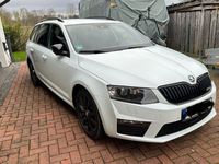 gebraucht Skoda Octavia 2.0 TDI DSG RS Combi RS TÜV Neu