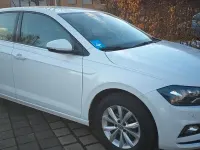 Gebraucht VW Polo Highline 95 PS (69 kW) 2018 Weiß Kleinwagen