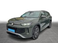 Gebraucht VW Tayron Life 150 PS (110 kW) 2025 Cipressinogrün metallic/cipre SUV