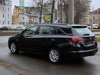 Gebraucht Opel Astra Edition 110 PS (80 kW) 2016 Schwarz Kombi