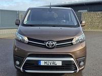Gebraucht Toyota Proace 177 PS (130 kW) 2017 Braun Van / Kleinbus
