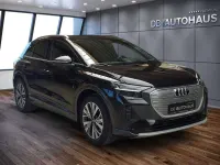 Gebraucht Audi Q4 e-tron Ambiente 219 kW (299 PS) 2023 Schwarz SUV