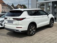 Neu Mitsubishi Outlander P-HEV Top 306 PS (225 kW) 2025 Weiß SUV