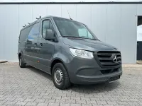 Używany Mercedes Sprinter 143 KM (105 kW) 2020 Szary Van