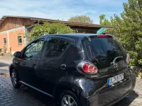 Second-hand Toyota Aygo 68 CP (50 kW) 2009 Negru Hatchback