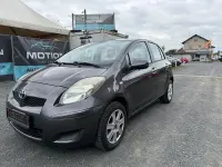 Gebraucht Toyota Yaris Cool 69 PS (50 kW) 2011 Grau Kleinwagen