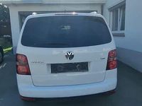 Gebraucht VW Touran Highline 105 PS (77 kW) 2009 Weiß Van / Kleinbus