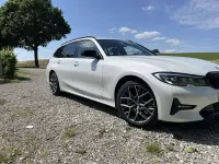Gebraucht BMW 330 Sport Line 258 PS (189 kW) 2019 Weiß Kombi