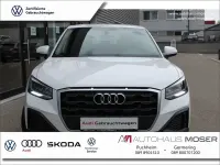 Gebraucht Audi Q2 Comfort 150 PS (110 kW) 2023 Weiß SUV