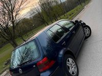 Gebraucht VW Golf IV 102 PS (75 kW) 2002 Blau Limousine