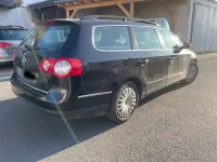 Gebraucht VW Passat 122 PS (89 kW) 2010 Schwarz Kombi