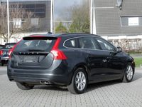 gebraucht Volvo V60 D4 Momentum Navi ACC PDC Xenon / TÜV 11/2025