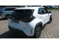 Gebraucht Toyota Yaris Hybrid Team 92 PS (67 kW) 2024 Super (pure) white ii SUV