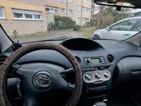 Gebraucht Toyota Yaris 87 PS (63 kW) 2004 Braun Kleinwagen