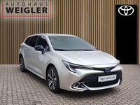 Neu Toyota Corolla 98 PS (72 kW) 2025 Cosmicsilber Kombi