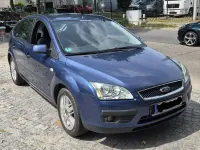 Gebraucht Ford Focus Ghia 116 PS (85 kW) 2005 Blau Limousine