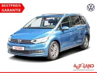 Gebraucht VW Touran Sound 150 PS (110 kW) 2017 Caribbean blue metallic Van / Kleinbus