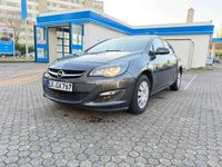 Gebraucht Opel Astra Style 136 PS (100 kW) 2015 Grau Limousine