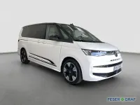 Gebraucht VW Multivan Life 150 PS (110 kW) 2025 Weiß Van / Kleinbus