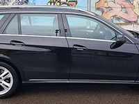 Gebraucht Mercedes E250 Avantgarde 204 PS (150 kW) 2016 Schwarz Kombi