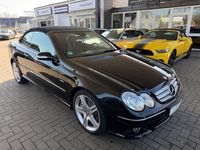 Gebraucht Mercedes CLK200 AMG 184 PS (135 kW) 2009 Schwarz Cabrio